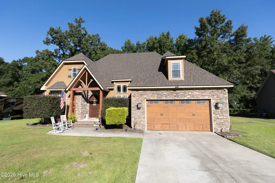 219 Laurel Drive, Pikeville, NC 27863 - #2