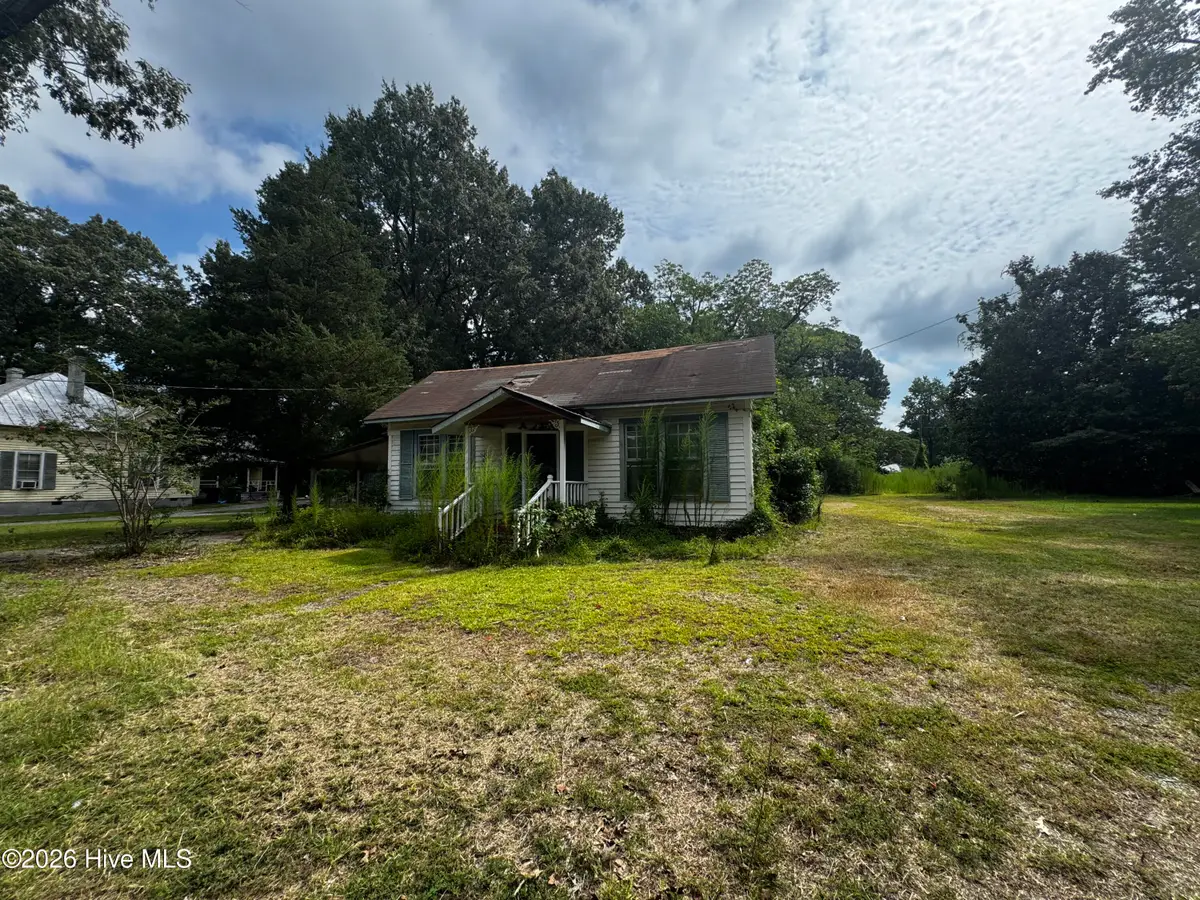 306 S Broad Street, Robersonville, NC 27871 - #1