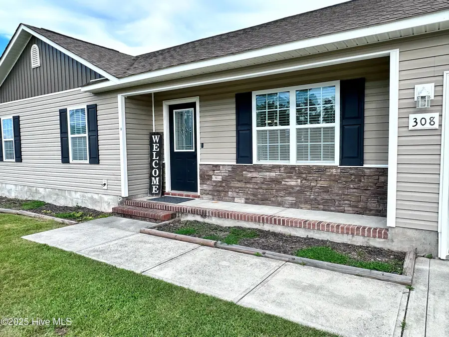 308 Basil Court, Hubert, NC 28539 - #2