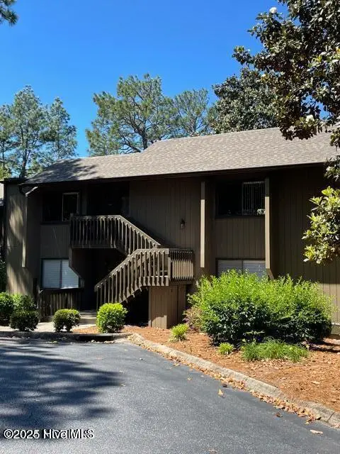 250 Sugar Gum Lane # 252, Pinehurst, NC 28374