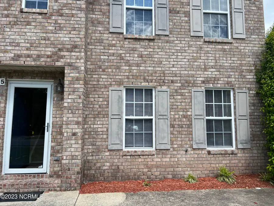 4215 Williamsbrook Lane #B, Greenville, NC 27858 - #3