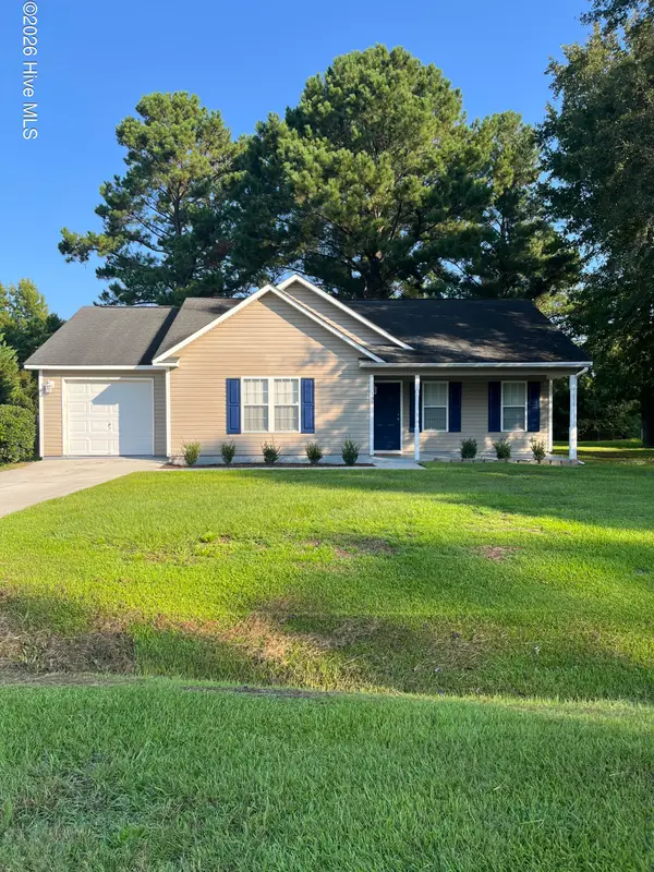 409 Goose Pond Court, Castle Hayne, NC 28429