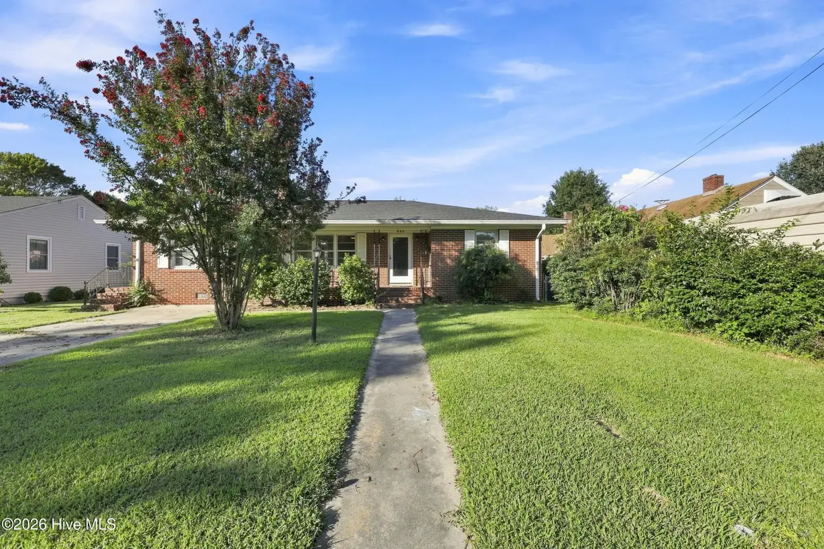 920 Hunnicutt Avenue, Elizabeth City, NC 27909 - #1