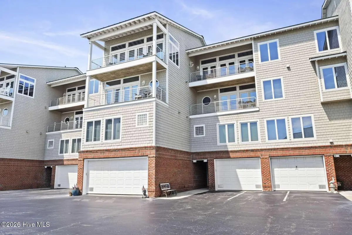 104 S 3rd Street #1-4, Morehead City, NC 28557 - #1