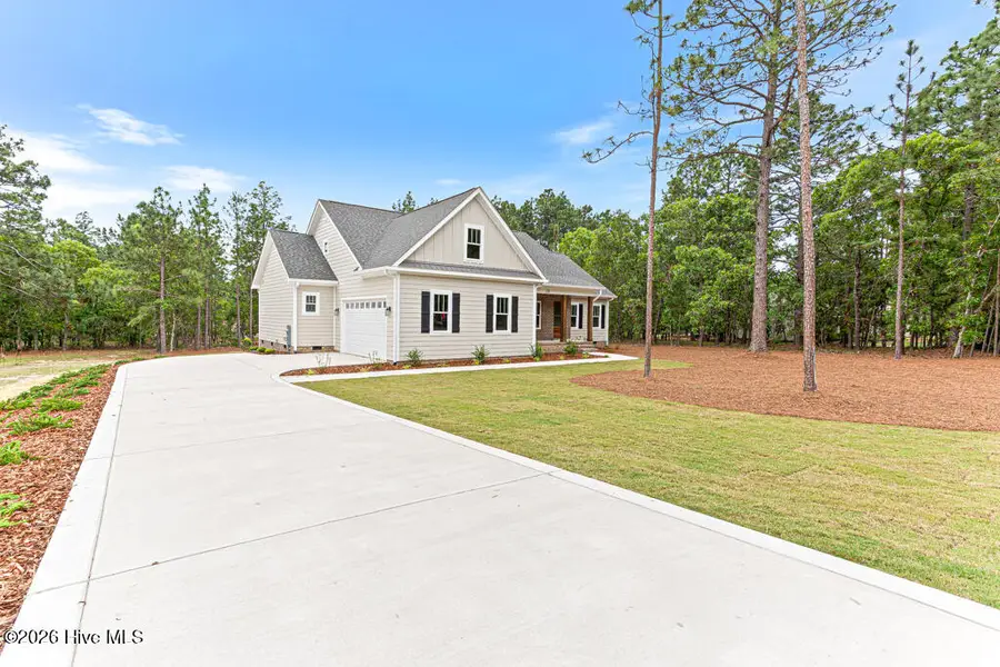 131 Longleaf Drive, West End, NC 27376 - #2
