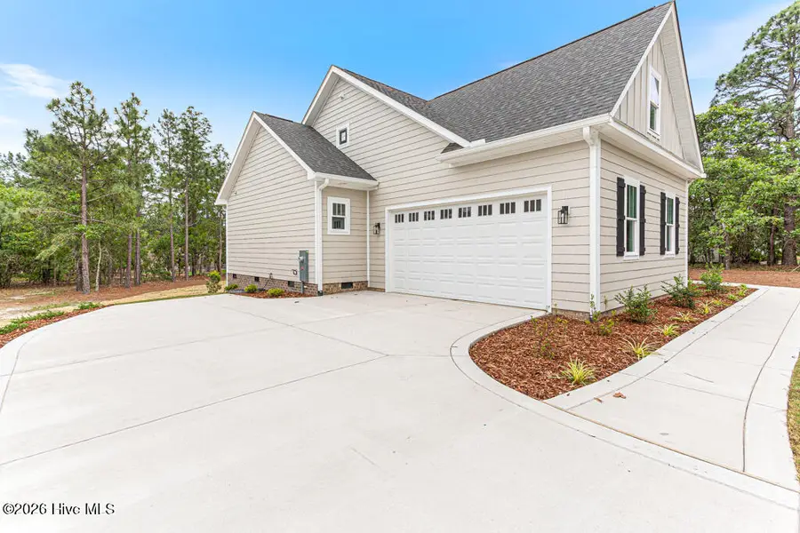 131 Longleaf Drive, West End, NC 27376 - #3