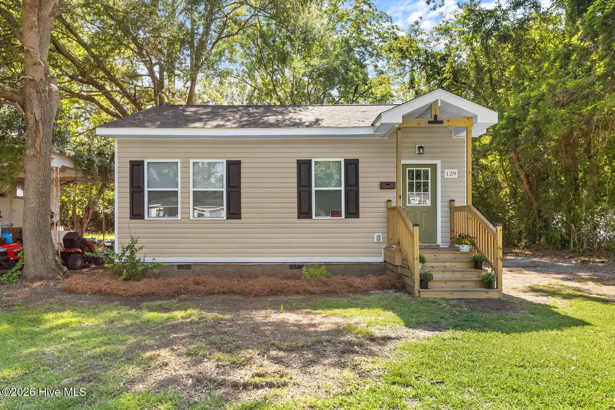 129 Preston Road, Jacksonville, NC 28540 - #1