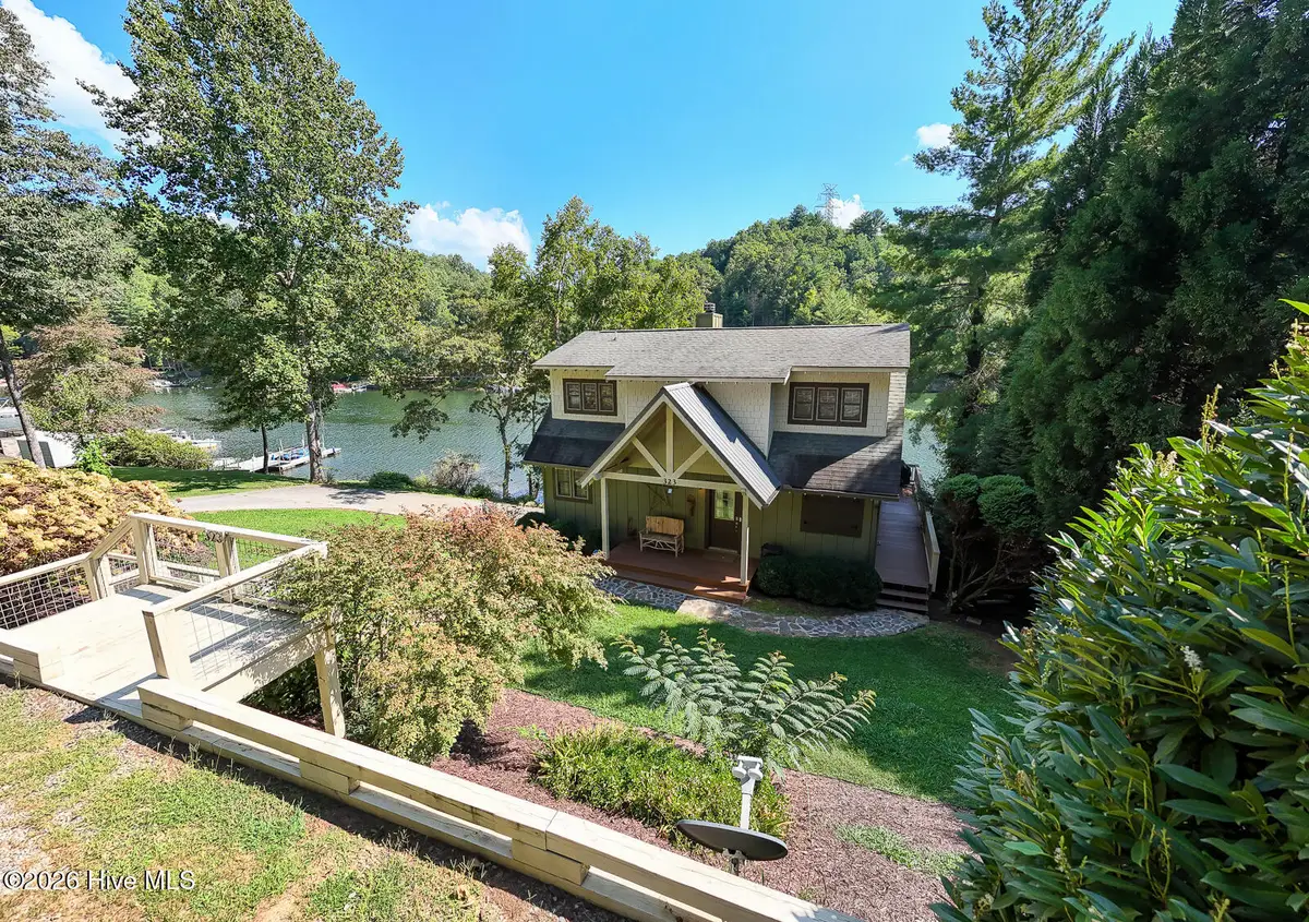 323 Cross Creek Road, Robbinsville, NC 28771 - #1
