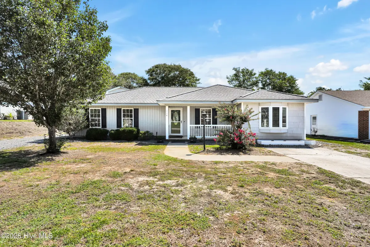114 NE 8th St, Oak Island, NC 28465 - #1