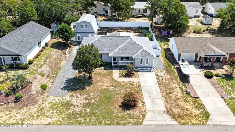 114 NE 8th St, Oak Island, NC 28465 - #2