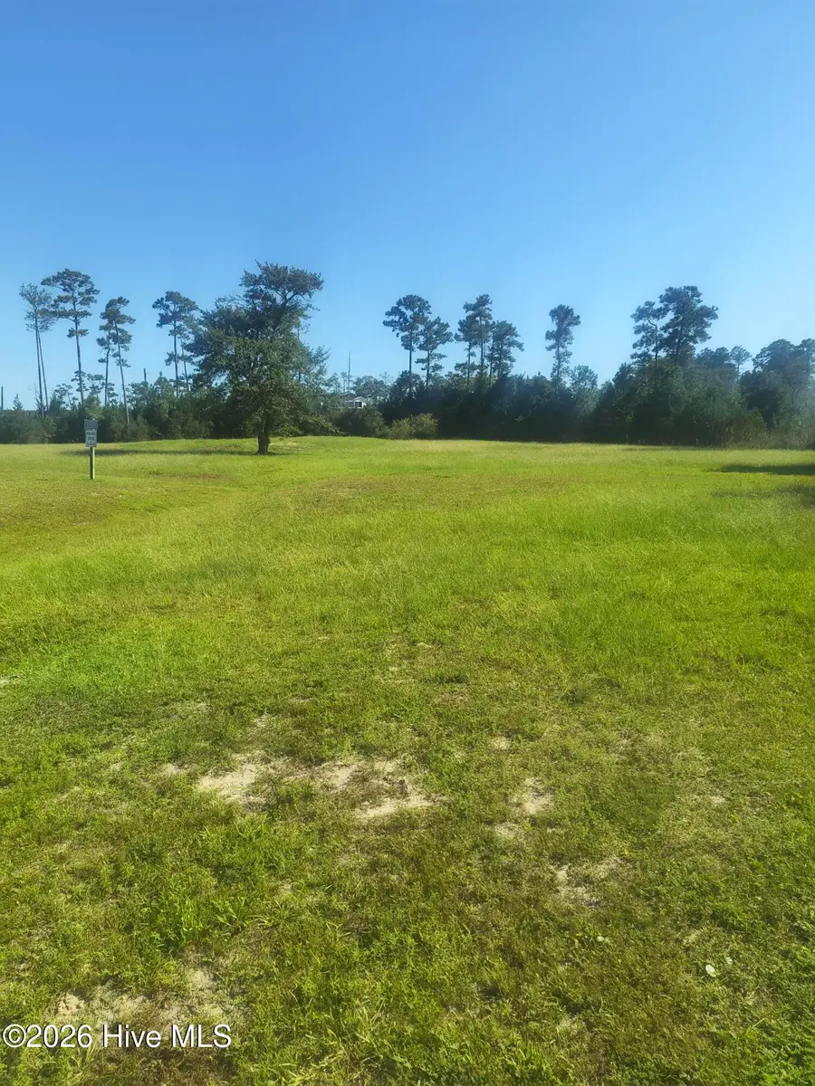 404 Madewood Lane, Newport, NC 28570 - #2