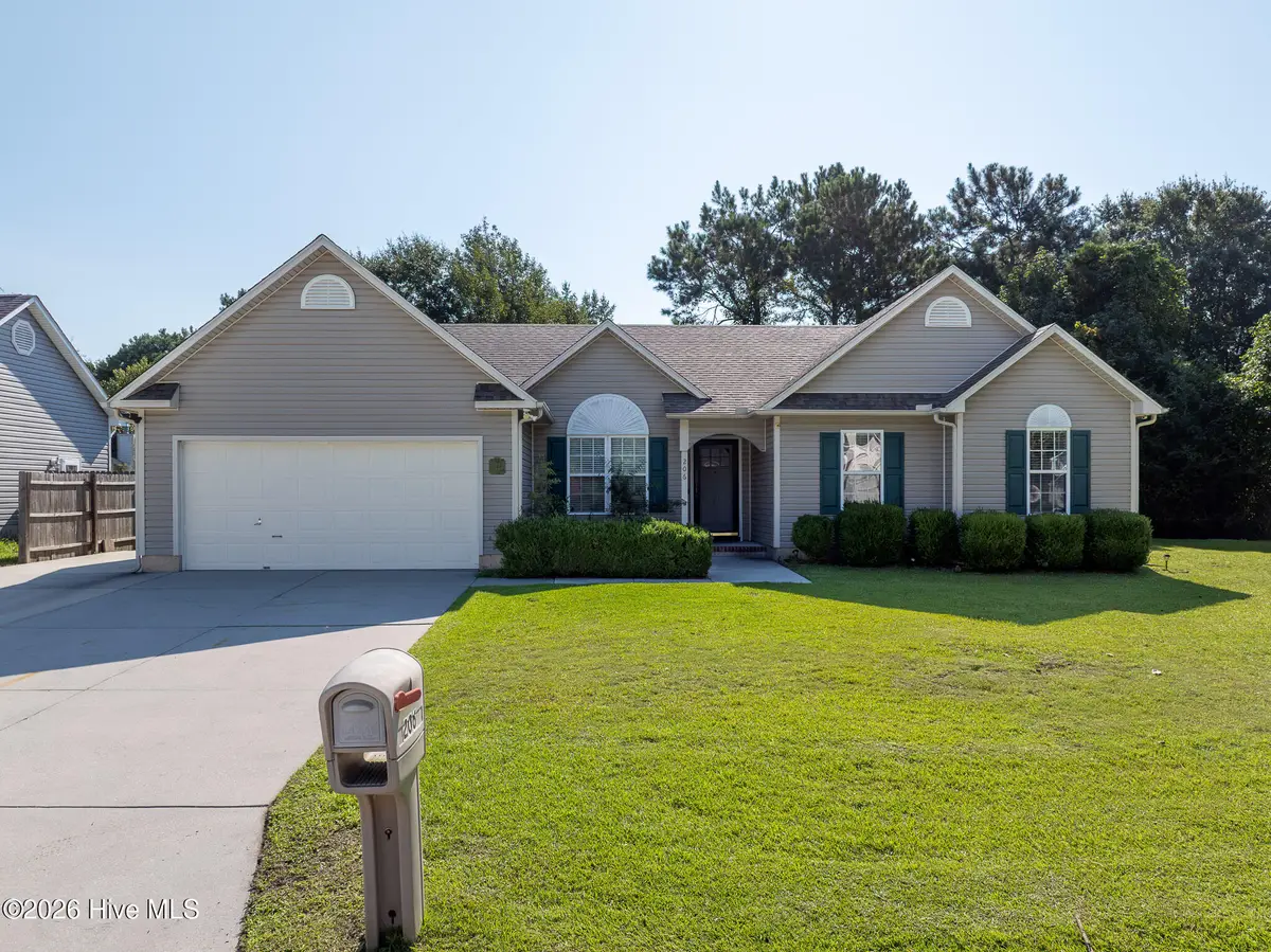 206 Winter Road, Jacksonville, NC 28540 - #1