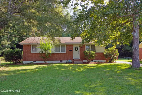 7 Cole Drive, Jacksonville, NC 28540