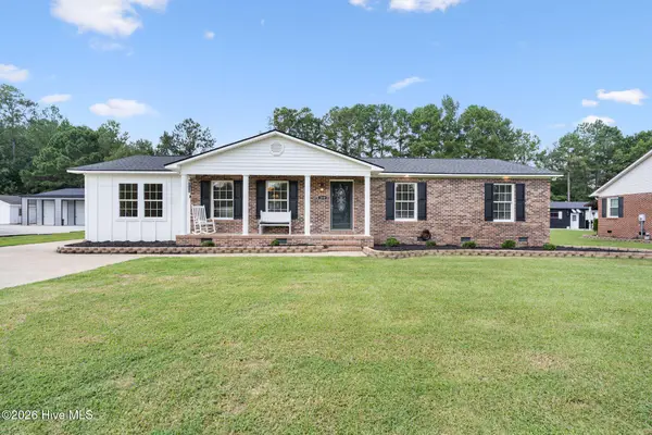 219 Oakwood Heights Drive, Lumberton, NC 28358