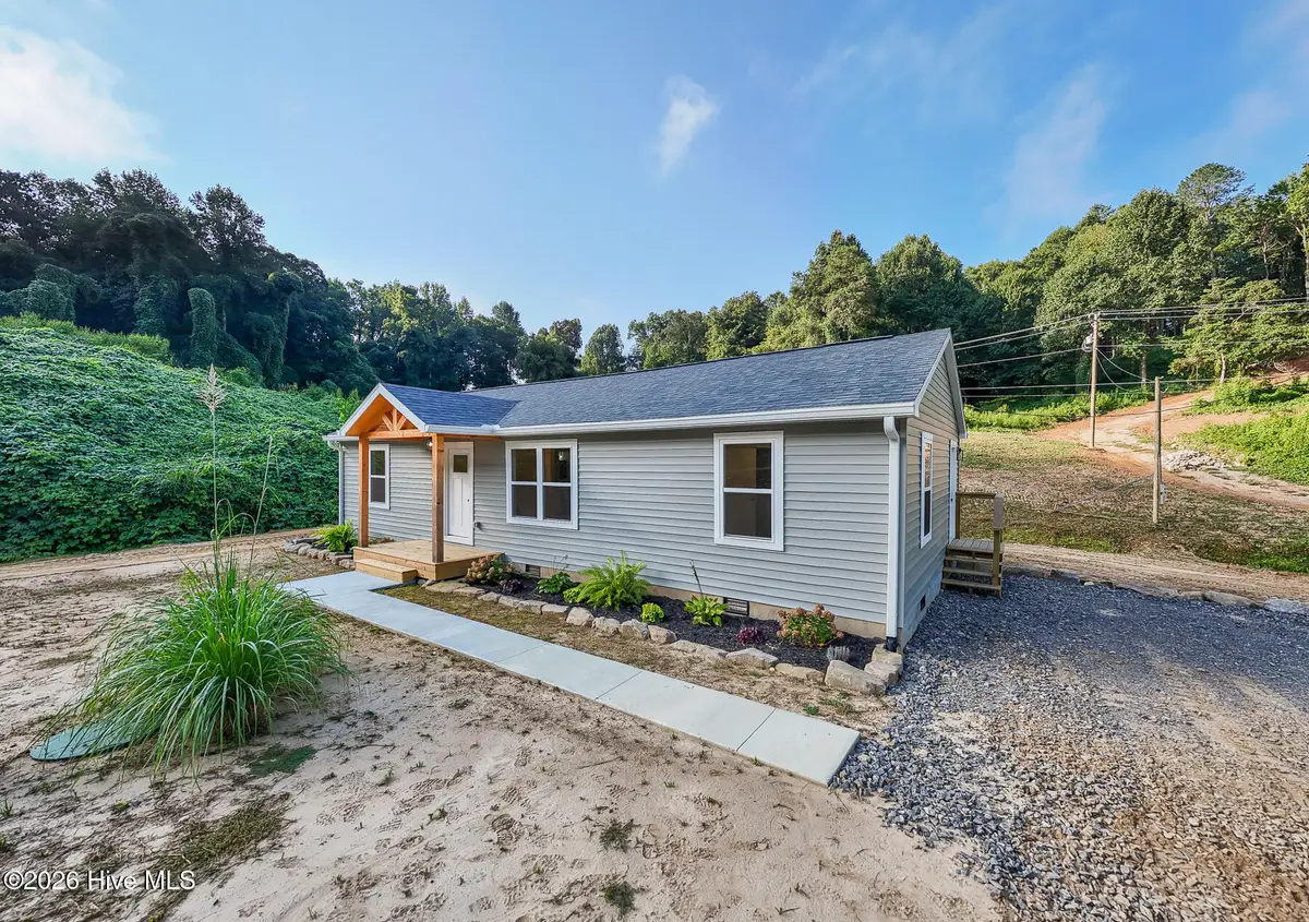 27 Betty Sue Deyton Road, Robbinsville, NC 28771 - #1
