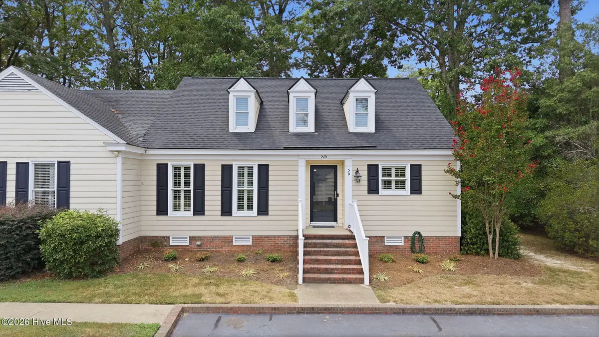 210 Hawthorne Lane W #5b, Wilson, NC 27893 - #1