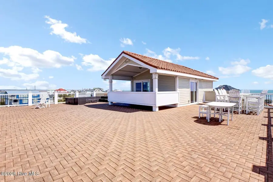 105 Bay Court, North Topsail Beach, NC 28460 - #3