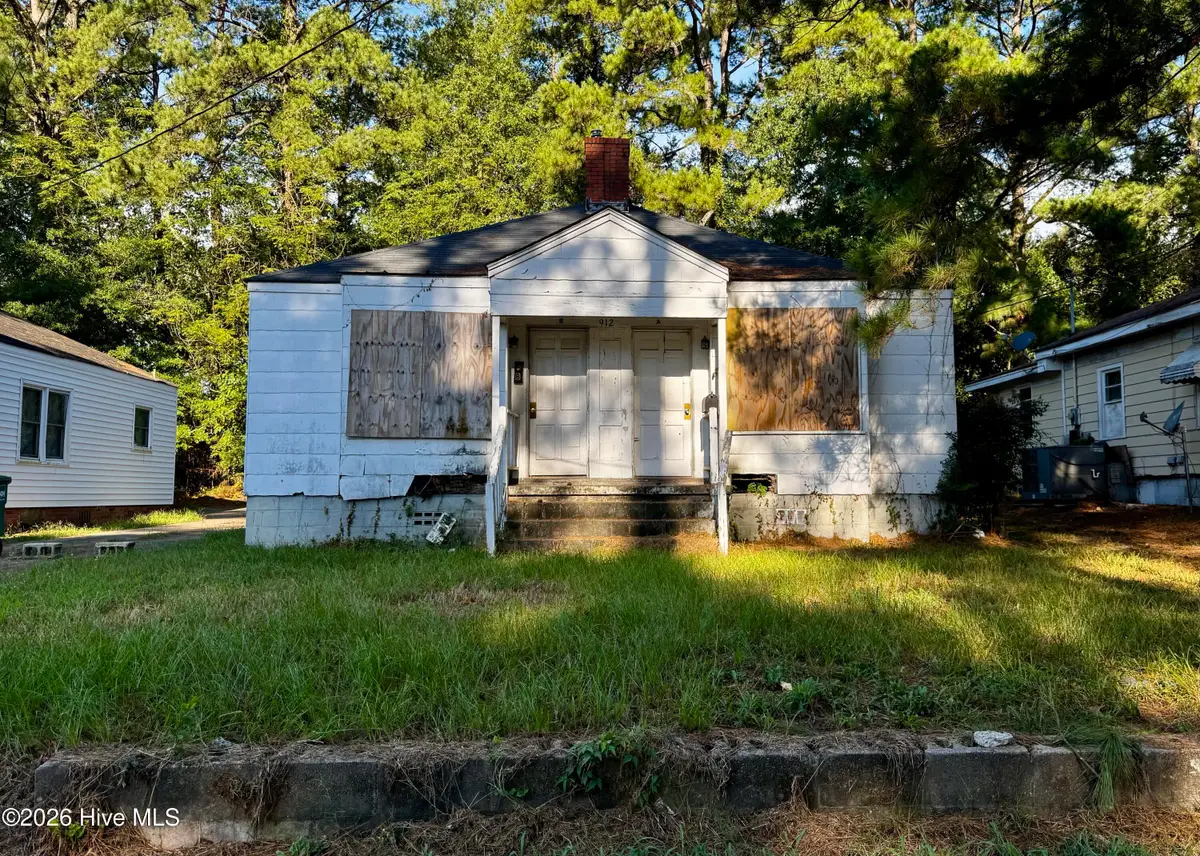 912 Crawford Street S, Wilson, NC 27893 - #1
