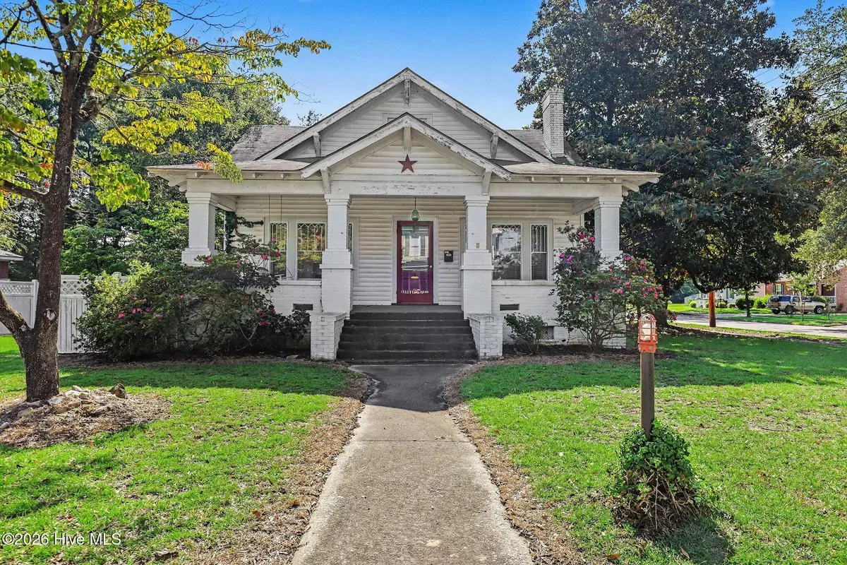 202 N Green Street, Selma, NC 27576 - #1