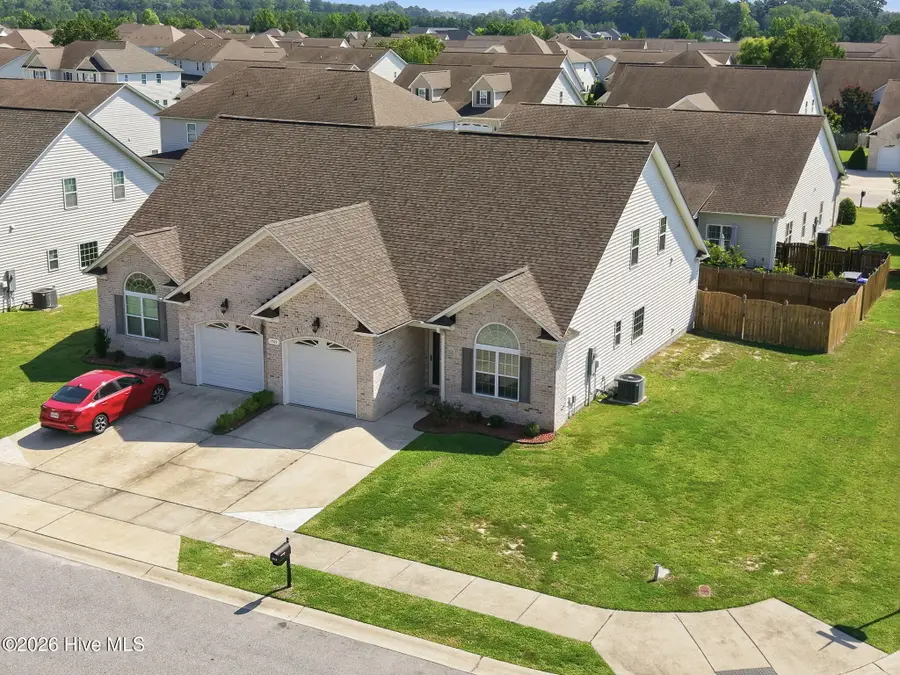 1701 Cambria Drive #B, Greenville, NC 27858 - #3
