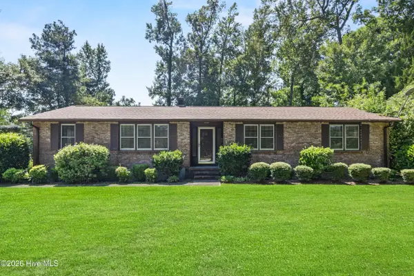 5 Forest Court, Jacksonville, NC 28540