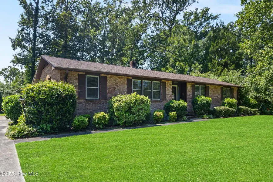 5 Forest Court, Jacksonville, NC 28540 - #2