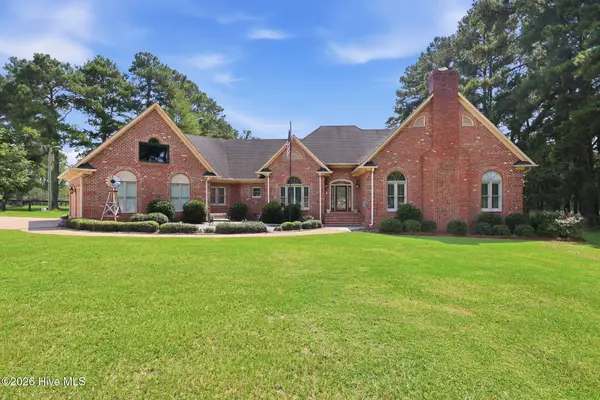 2685 Aberdeen Road, Raeford, NC 28376