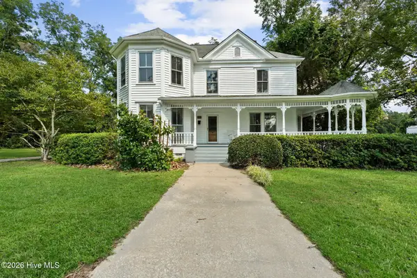 102 N Oak Street, Chadbourn, NC 28431