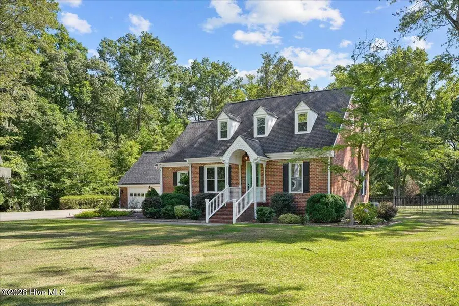 404 Barrington Drive, Tarboro, NC 27886 - #2
