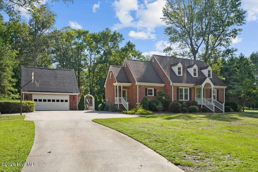 404 Barrington Drive, Tarboro, NC 27886 - #3