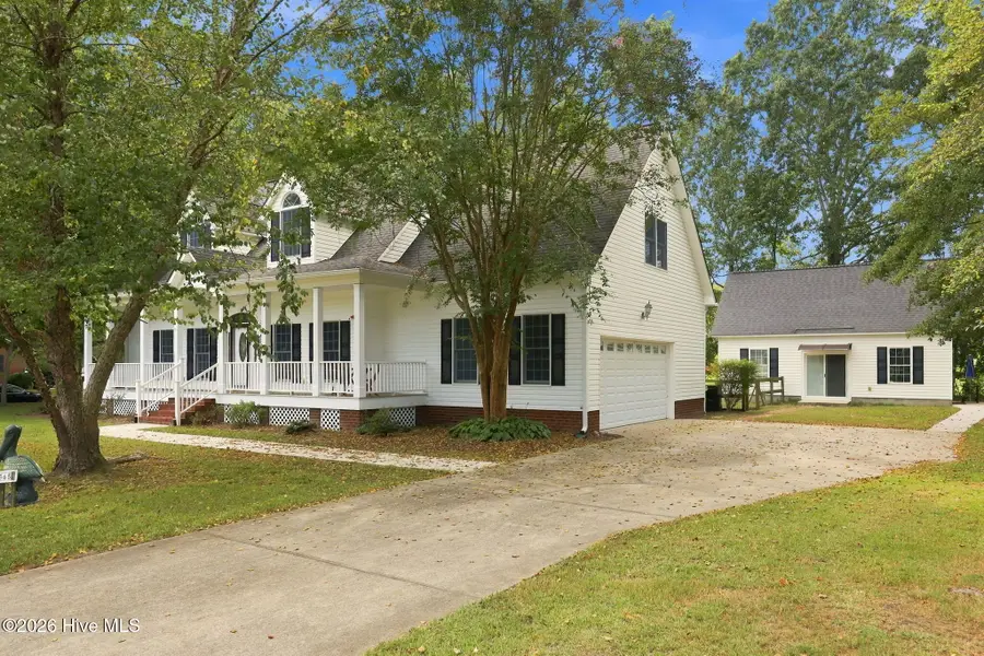 3655 Hillcrest Drive, Farmville, NC 27828 - #3