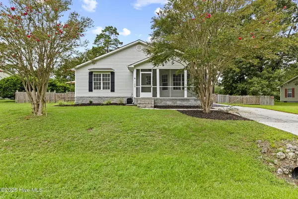 109 Halls Creek Drive, Swansboro, NC 28584