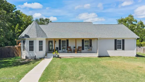 224 Topsail Watch Drive, Hampstead, NC 28443