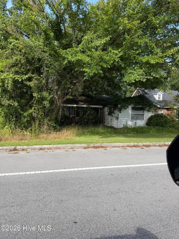 88 Main Street, Maysville, NC 28555