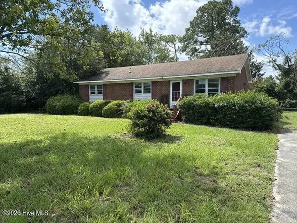 1005 Lord Thomas Road, Wilmington, NC 28405