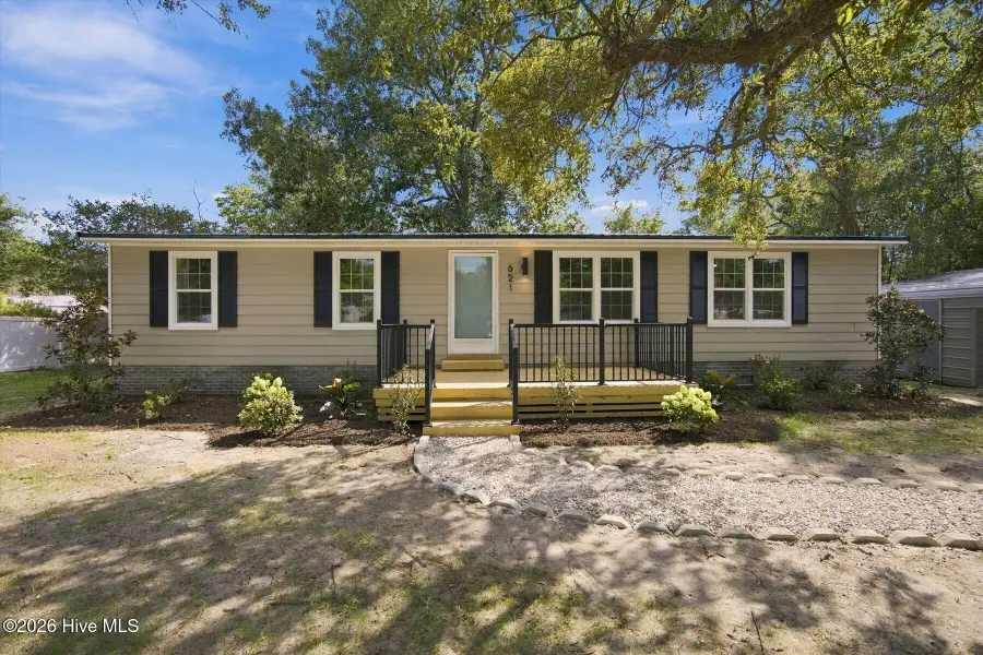 621 Harbor Drive Se, Bolivia, NC 28422 - #2