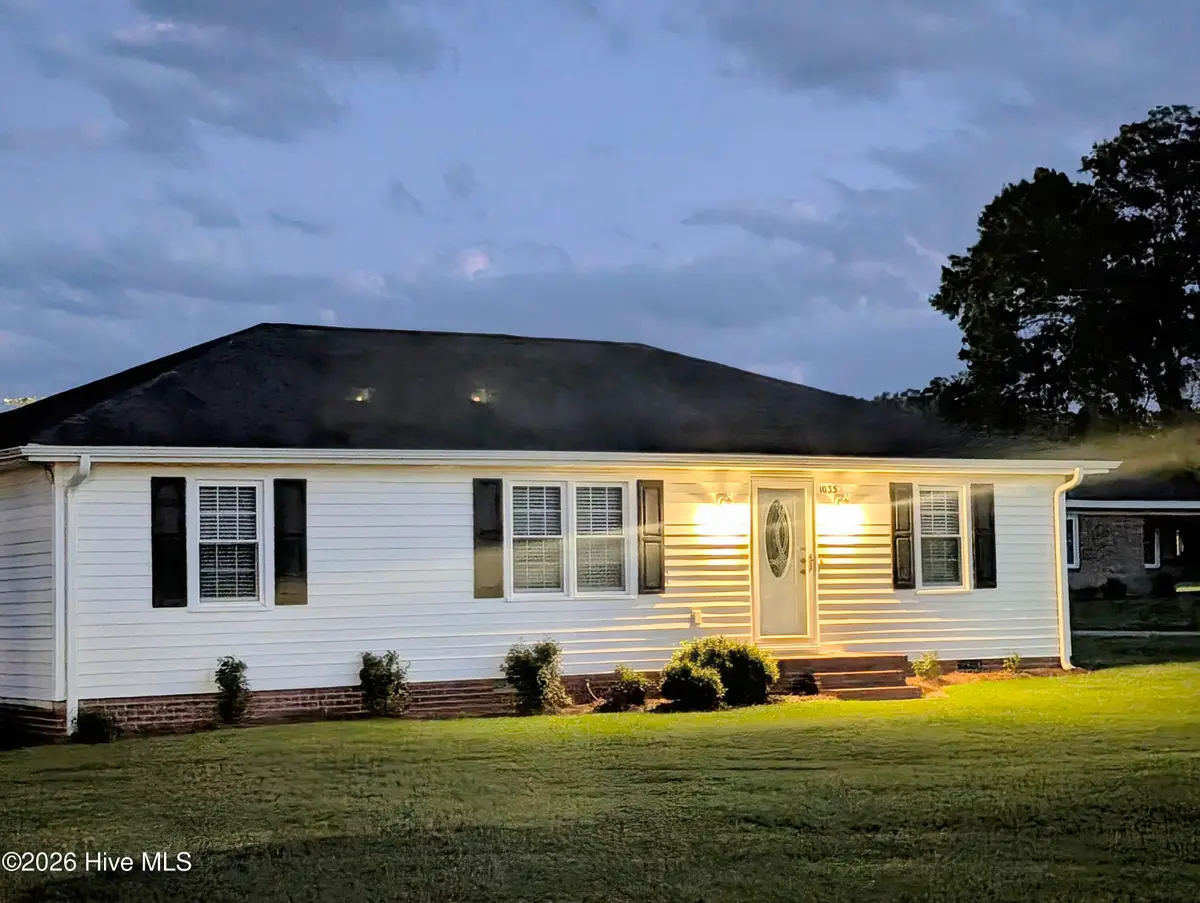 1035 W Saint James Street, Tarboro, NC 27886 - #1
