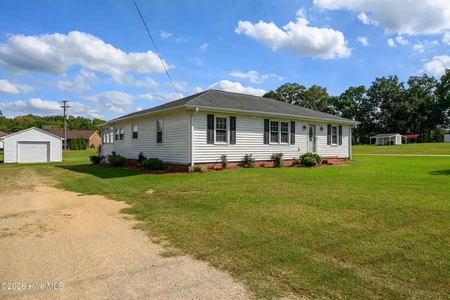 1035 W Saint James Street, Tarboro, NC 27886 - #3