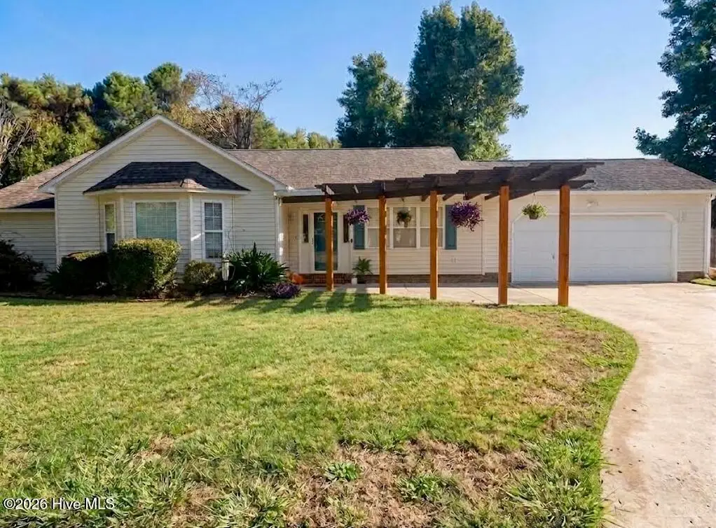 102 Donna Court, Hubert, NC 28539 - #1