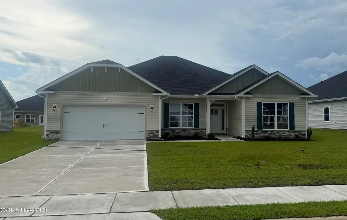 180 Seashore Street, Grimesland, NC 27837 - #1