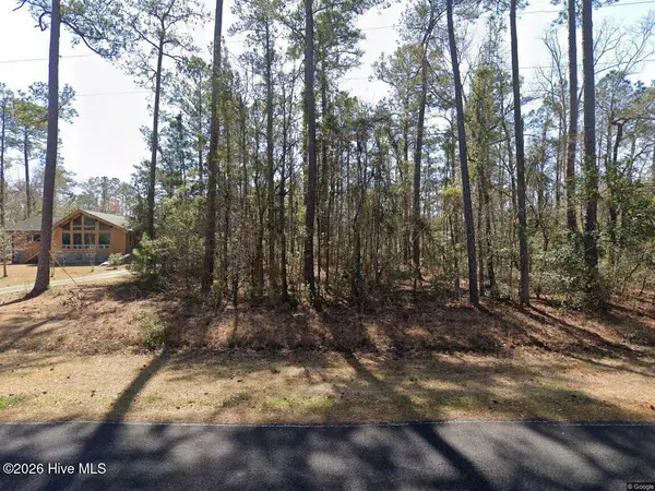 214 Smith Creek Road, Oriental, NC 28571