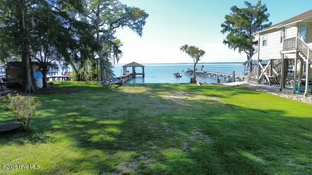 804 Canal Cove Road, Lake Waccamaw, NC 28450 - #1