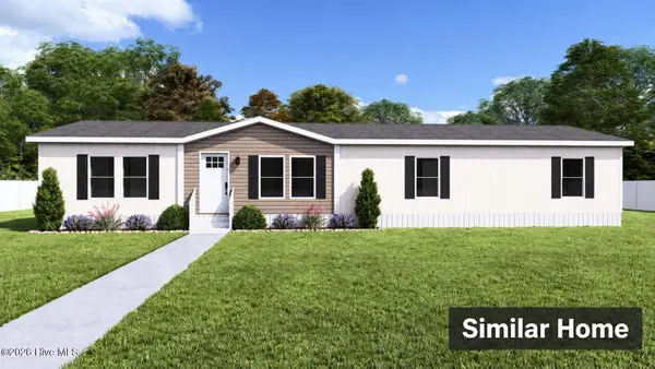 932 Mirror Lake Drive, Southport, NC 28461