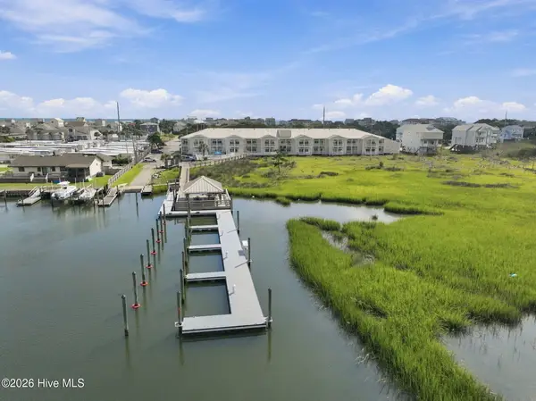 602 W Fort Macon Road #103, Atlantic Beach, NC 28512