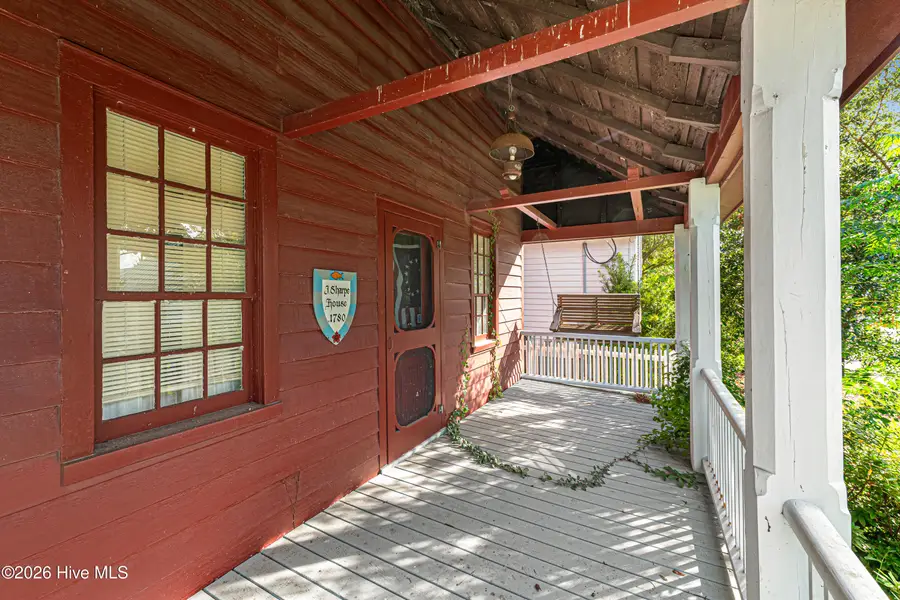 302 Moore Street, Beaufort, NC 28516 - #3