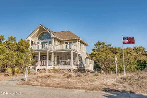 9 Indian Blanket Court, Bald Head Island, NC 28461