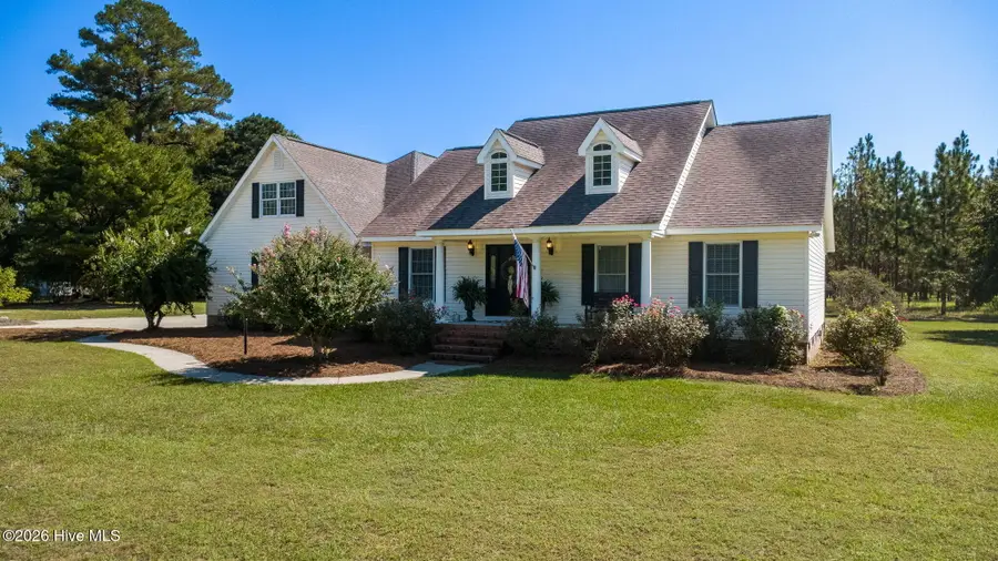 727 Mount Olive Road, Bladenboro, NC 28320 - #2