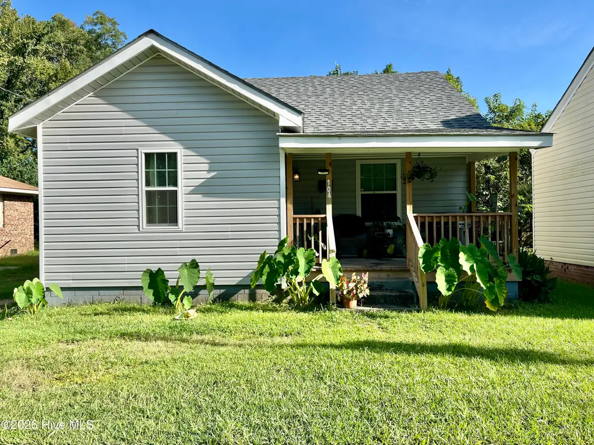 104 Beech Street, Williamston, NC 27892 - #1