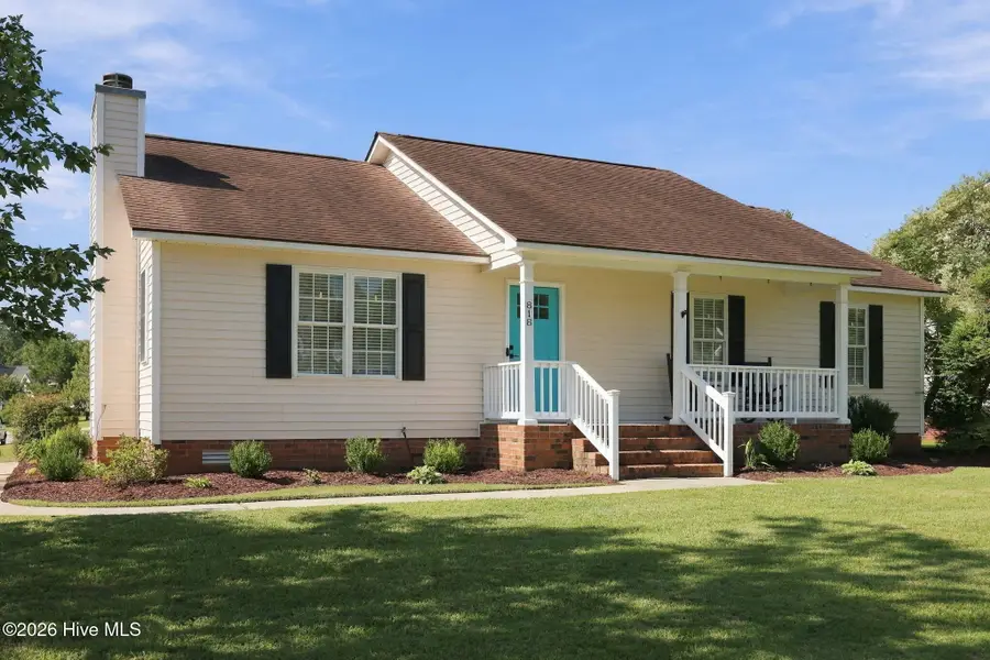 818 Winterfield Drive, Winterville, NC 28590 - #2