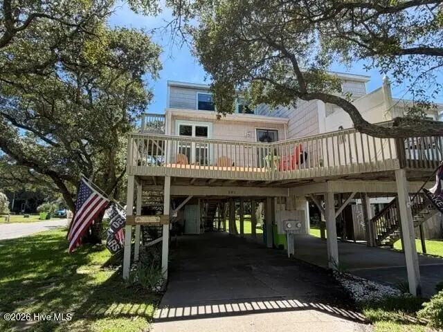 301 Bay Circle, North Topsail Beach, NC 28460 - #2
